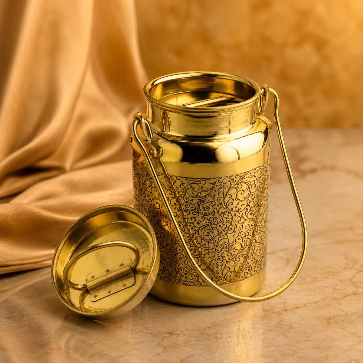 Brass Dolchi