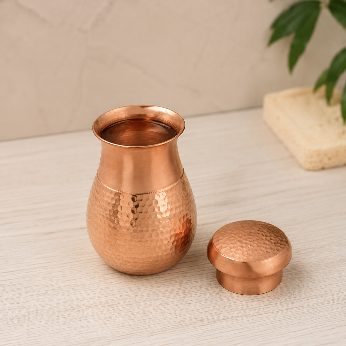 Copper Hammered/ Balloon Bottle
